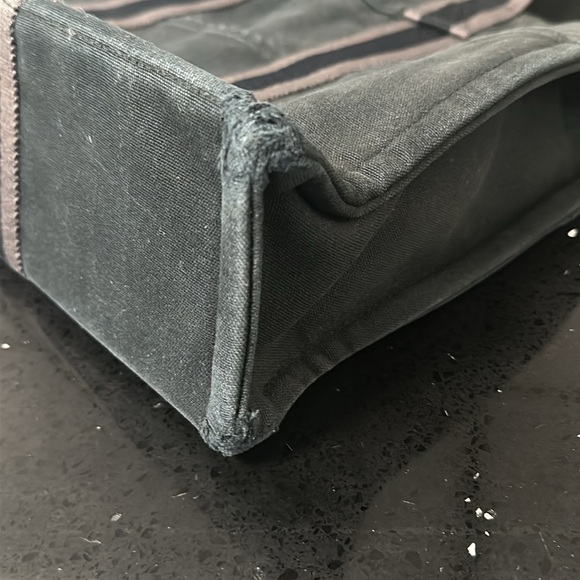 Authentic Hermes Foure Toute Navy & Grey tote - Picture 13 of 15